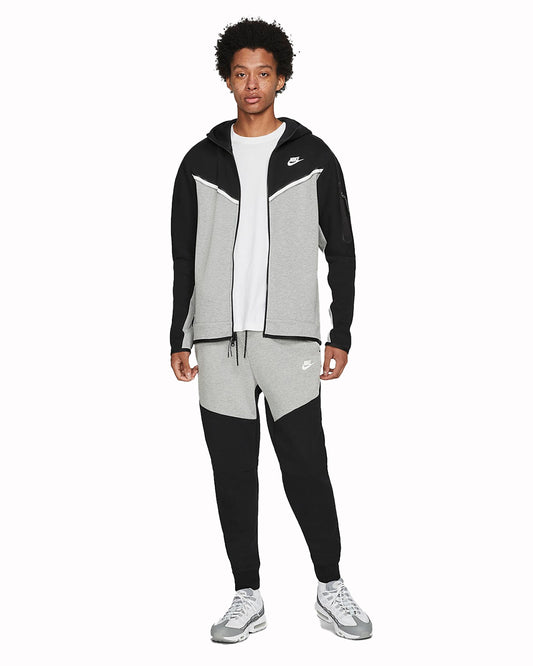 Nike Tech Fleece Tracksuit - Black / Grey